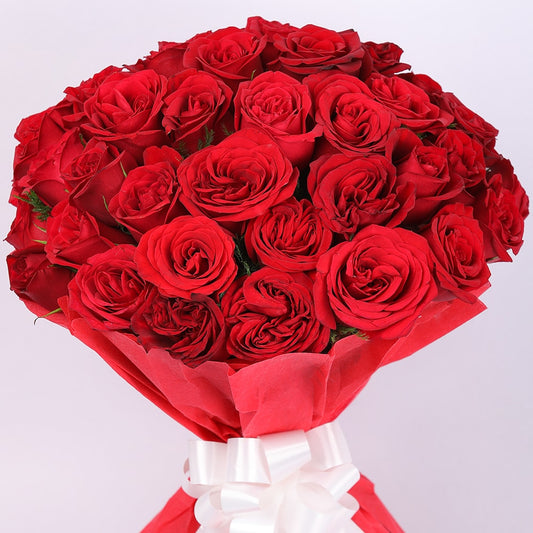 Mesmerizing Red Roses Bouquet