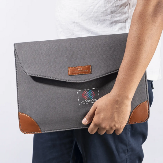 RETRO LAPTOP SLEEVE